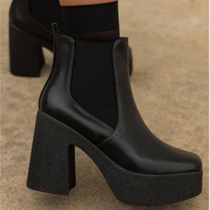 Miss Lola verna boot - worn once comes with pink miss Lola dust bag.